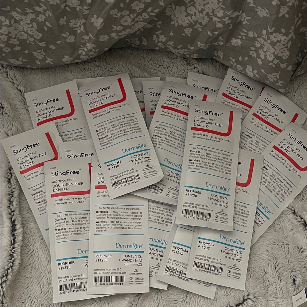 25 StingFree Alcohol-Free DermaRite skin prep wands